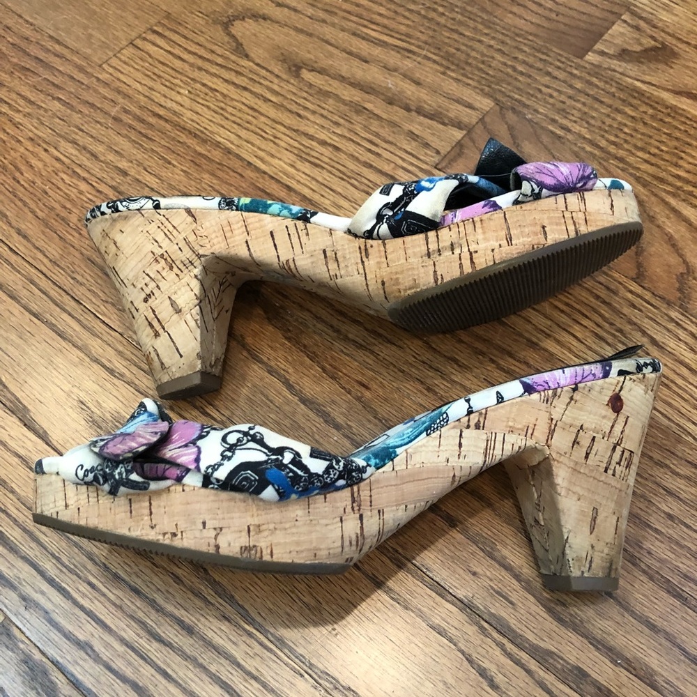 Coach Sandals - Picture 4 of 5